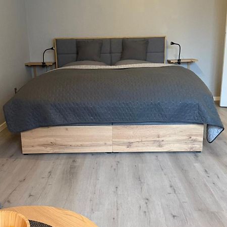 Schoenes Appartement Am Stadtpark Bochum Ngoại thất bức ảnh